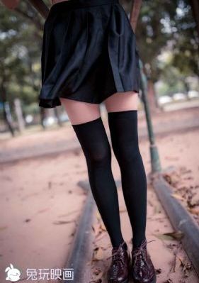 韩剧《漂亮的女邻居》